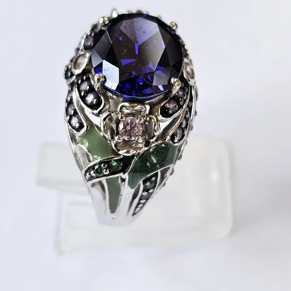 Retired Victoria Wieck Tanzanite and Amethyst Ring in Sterling Silver Sz 8! - Picture 13 of 14